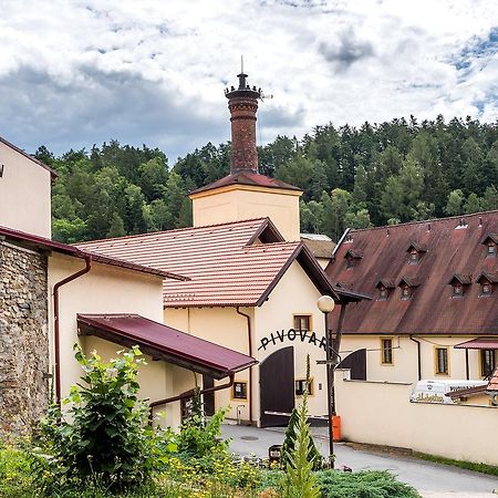 Hotel Pivovar Kácov Exterior foto